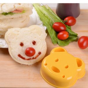 Creative sandwich mold